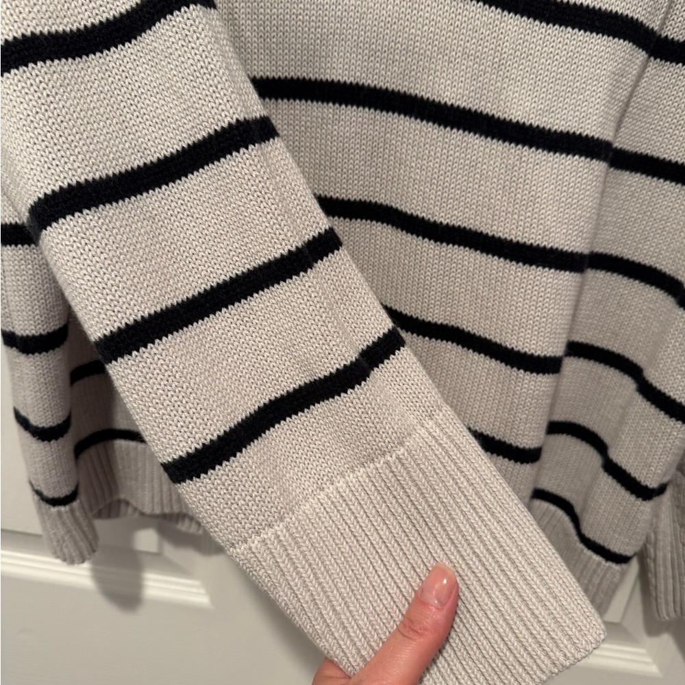 Nordstrom Black and Cream Striped V-Neck Sweater - Picture 4 of 4